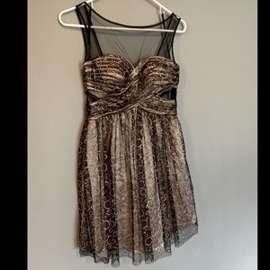 Adrianne Papell Gold and Black short formal dress